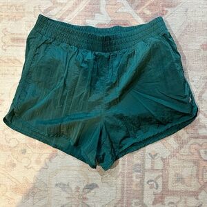 Gap Active Green Crinkle Running Shorts Large